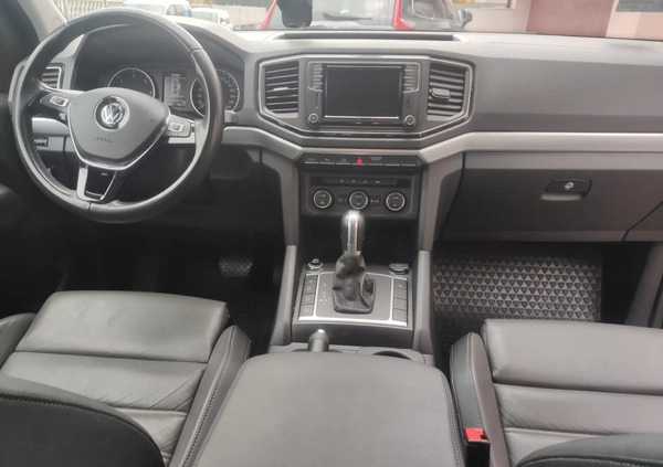 Volkswagen Amarok cena 129000 przebieg: 118000, rok produkcji 2017 z Poznań małe 56
